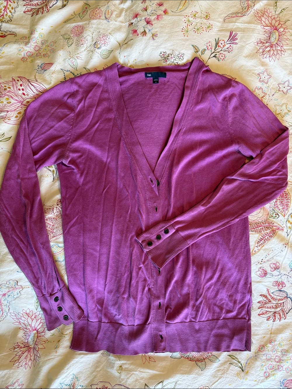 Vintage GAP Women's Raspberry Button-Front V-Neck Cardigan